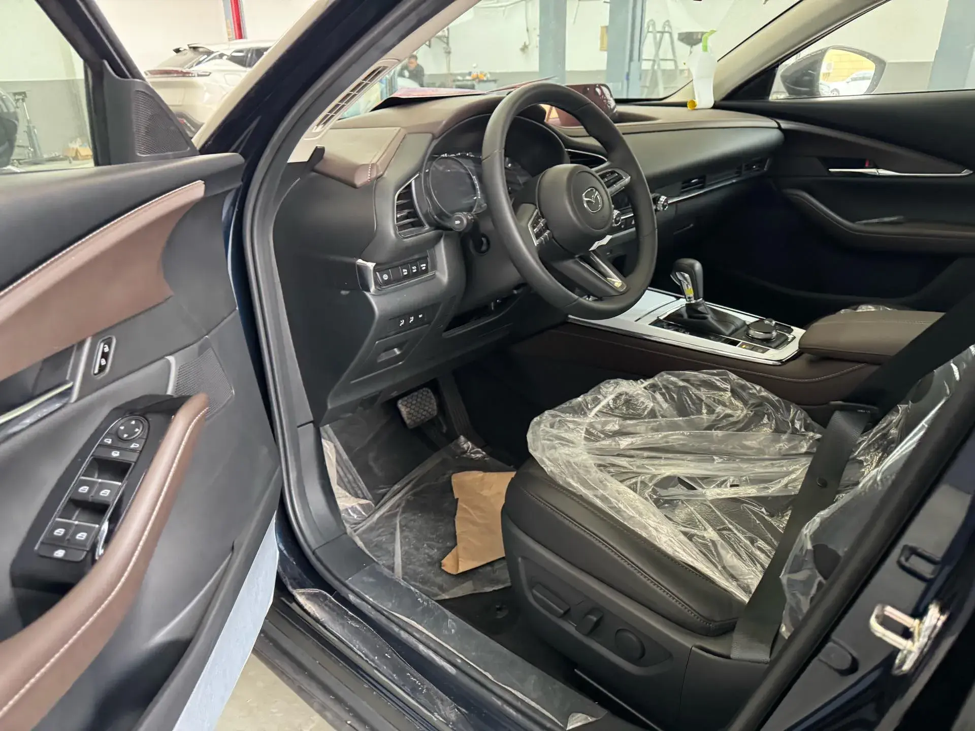 2022 MAZDA CX-30 thumbnail 2