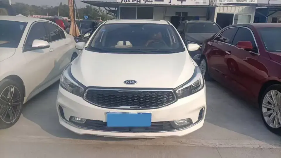2017 KIA K3 thumbnail 2