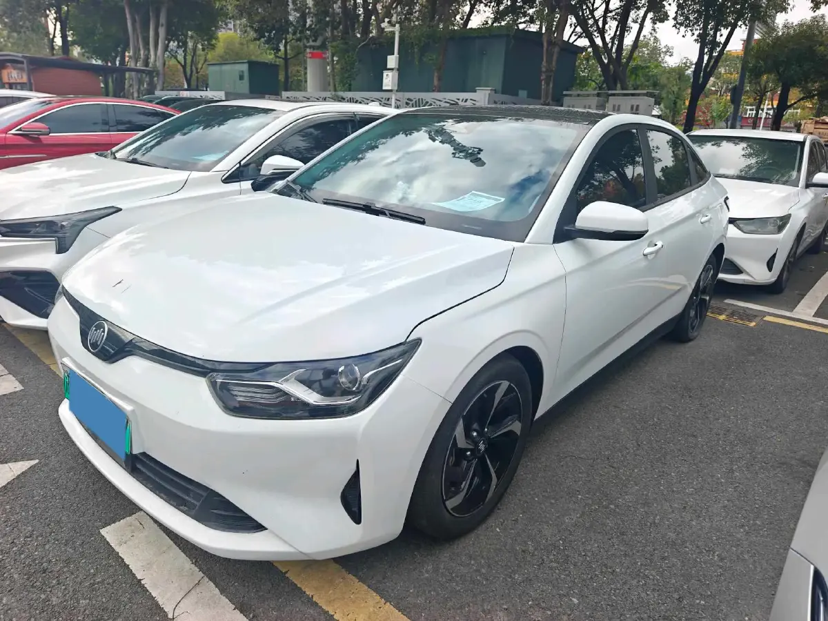 2021 Weltmeister E.5 BEV 58.589KWH