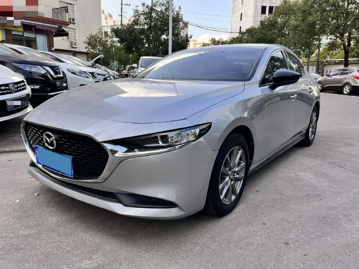 2020 Mazda 3 Axela 1.5L 117HP L4 6AT