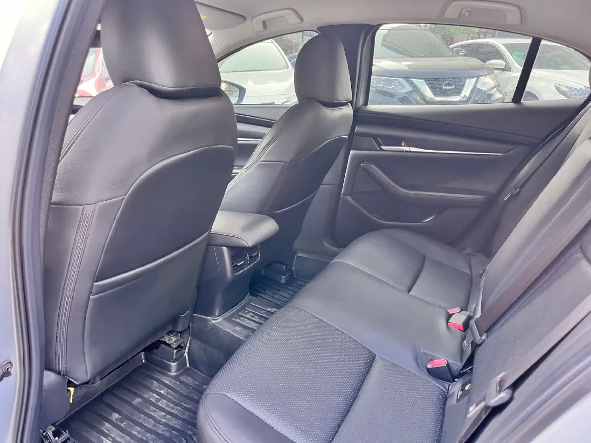 2020 Mazda 3 Axela 1.5L 117HP L4 6AT,autocango,china used car exporter,china ev exporter,chinese used car exporter,chinese used ev exporter