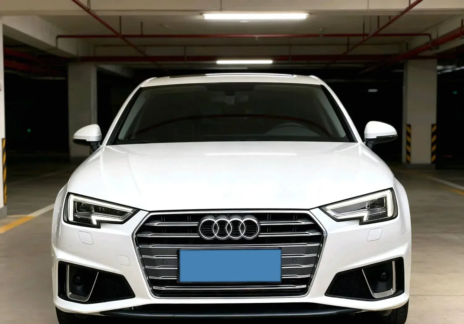 2019 AUDI A4L thumbnail 2
