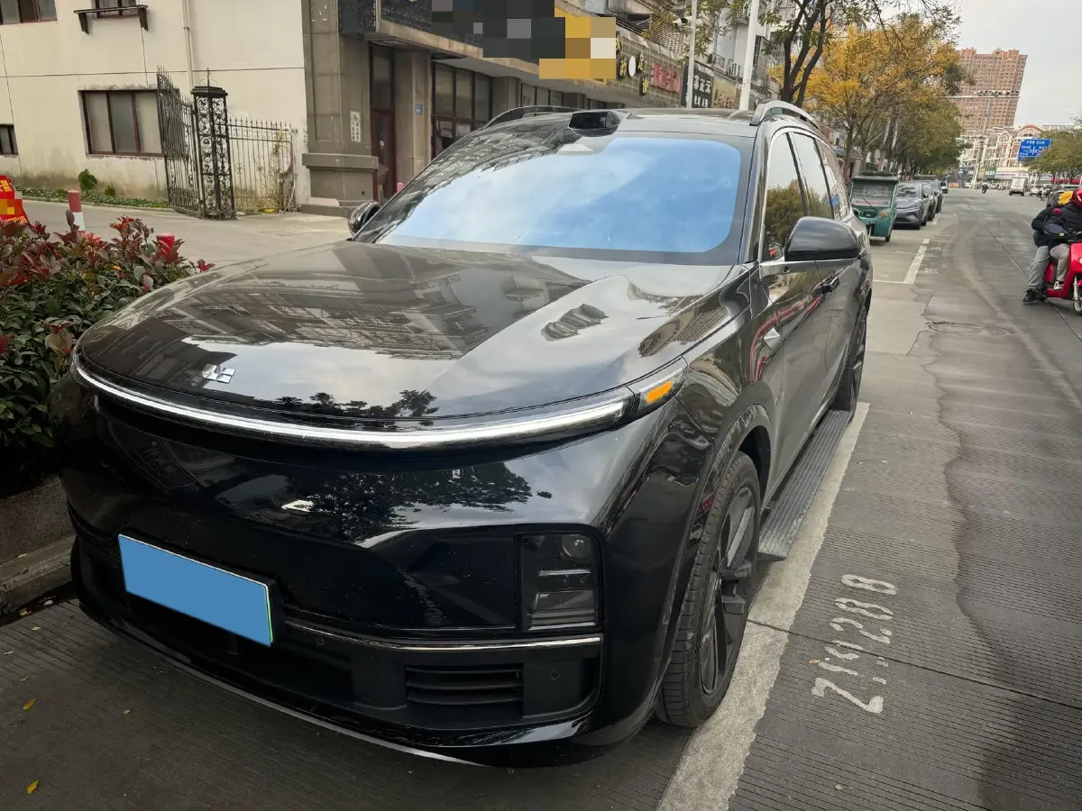 2024 Toyota Land Cruiser Prado 2.4T 282HP L4 8AT Hybrid