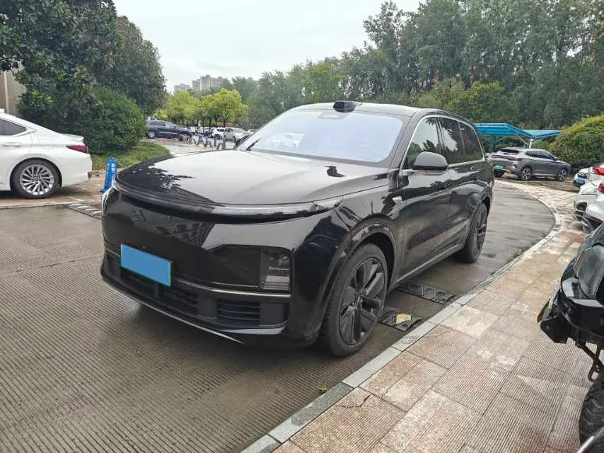 2022 Li L9 Range Extended 154HP REEV 42.6KWH