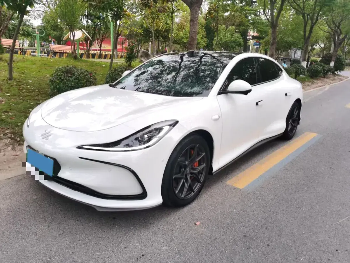 2024 IM L6 BEV 100KWH