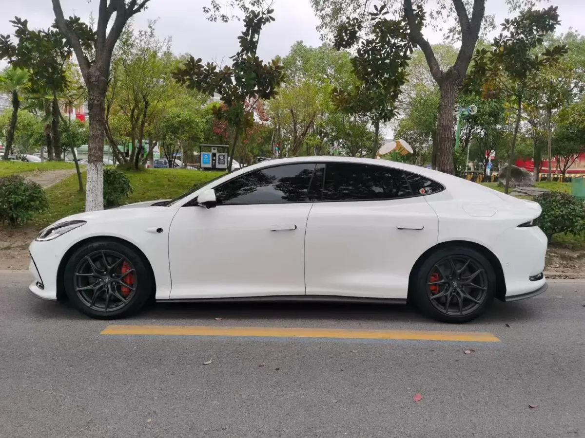 2024 IM L6 BEV 100KWH,autocango,china used car exporter,china ev exporter,chinese used car exporter,chinese used ev exporter