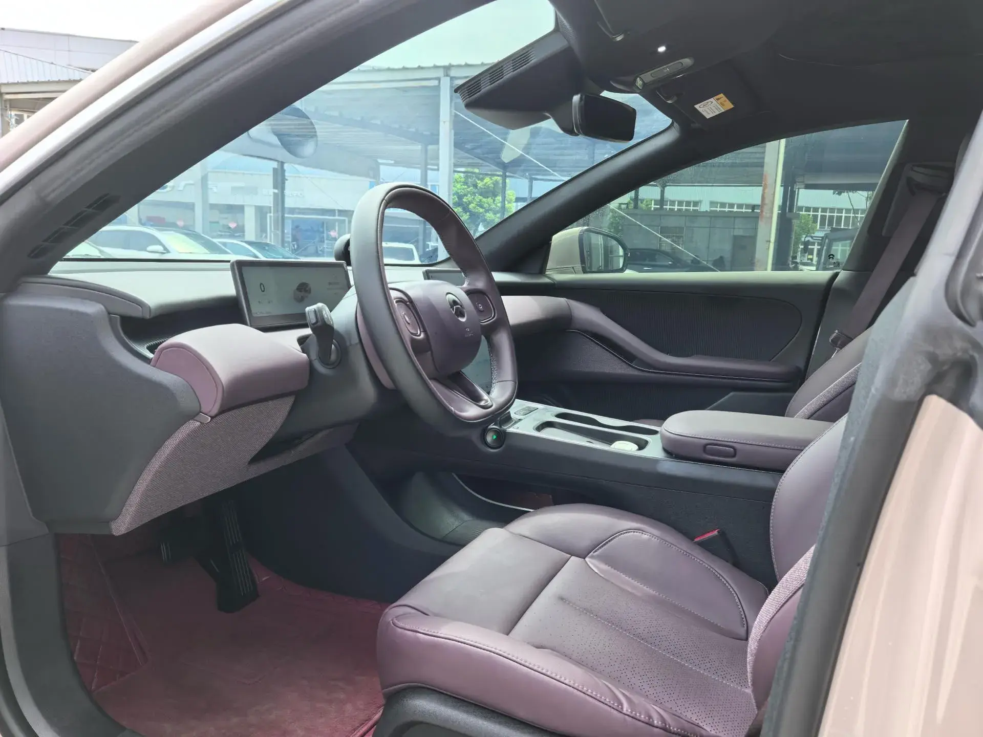 2024 NIO ET5 thumbnail 2