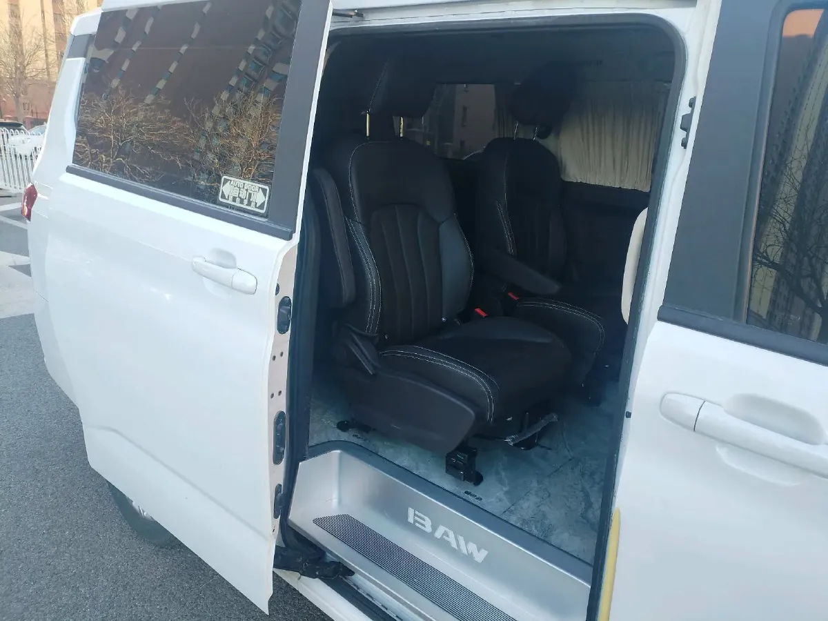 2023 BAW RuiSheng Trump M7 2.0L 144HP L4 8AT,autocango,china used car exporter,china ev exporter,chinese used car exporter,chinese used ev exporter