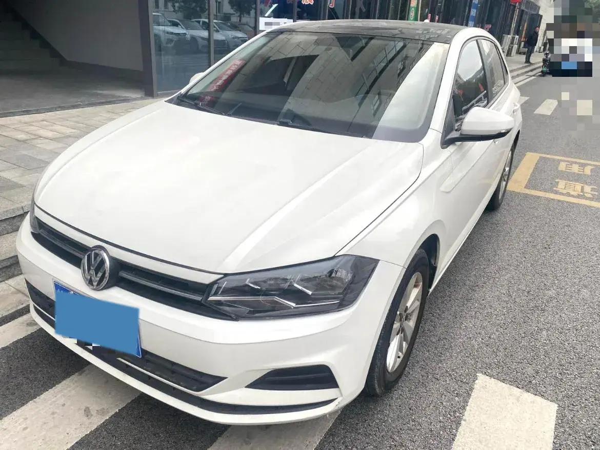 2019 VOLKSWAGEN POLO view 1