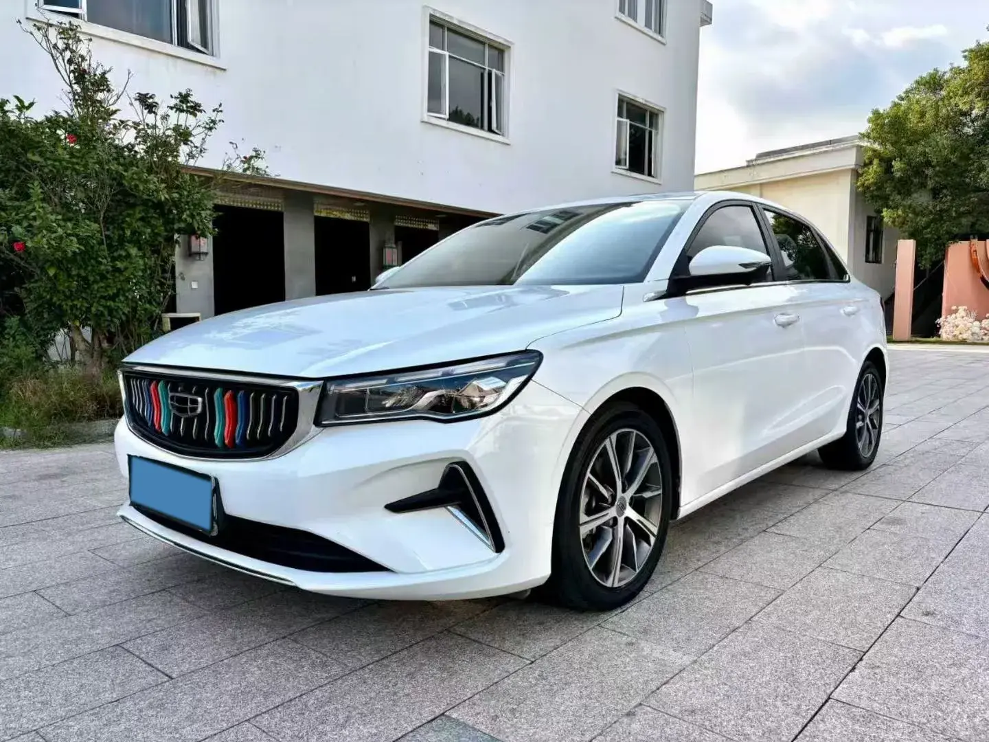 2022 GEELY EMGRAND view 1