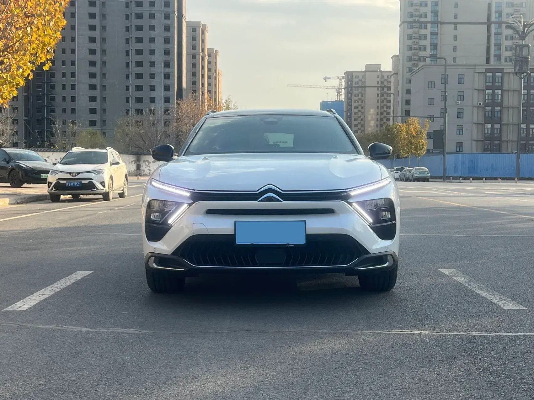 2024 CITROEN C5 thumbnail 2