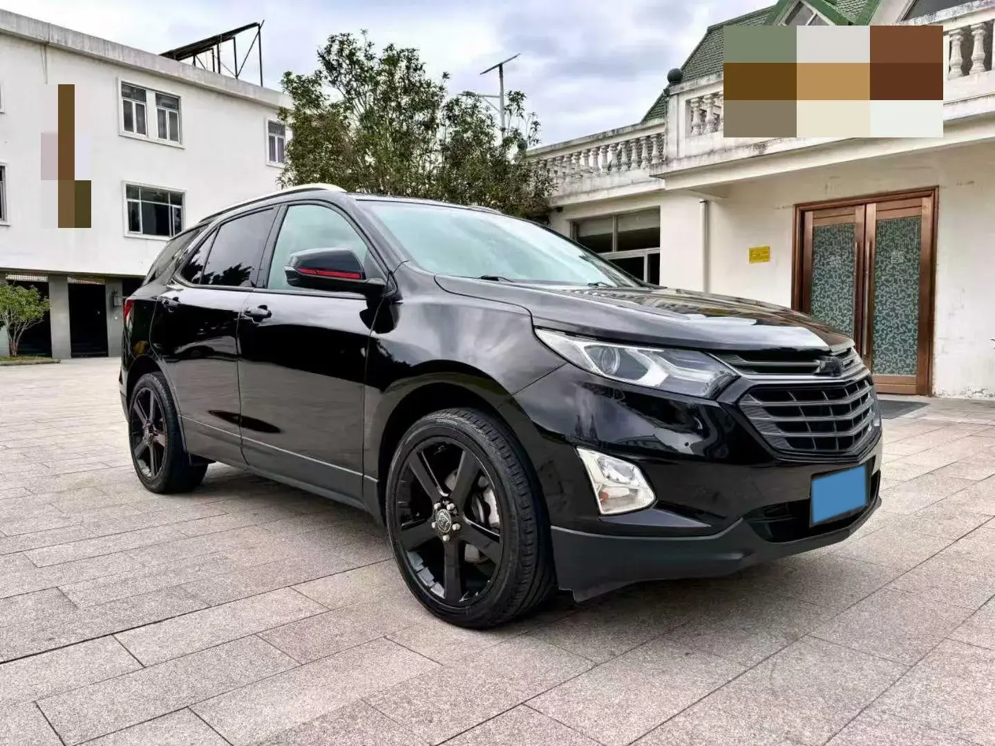 2019 CHEVROLET EQUINOX thumbnail 3