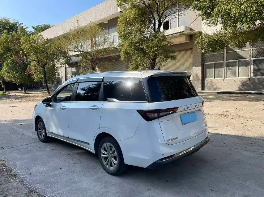 2022 WuLing JiaChen 1.5T 147HP L4 6MT,autocango,china used car exporter,china ev exporter,chinese used car exporter,chinese used ev exporter
