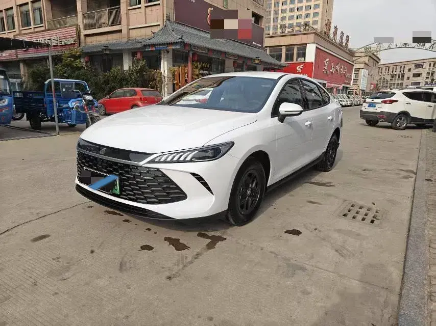 2025 BYD Qin Plus 1.5L 101HP L4 E-CVT PHEV 7.68KWH