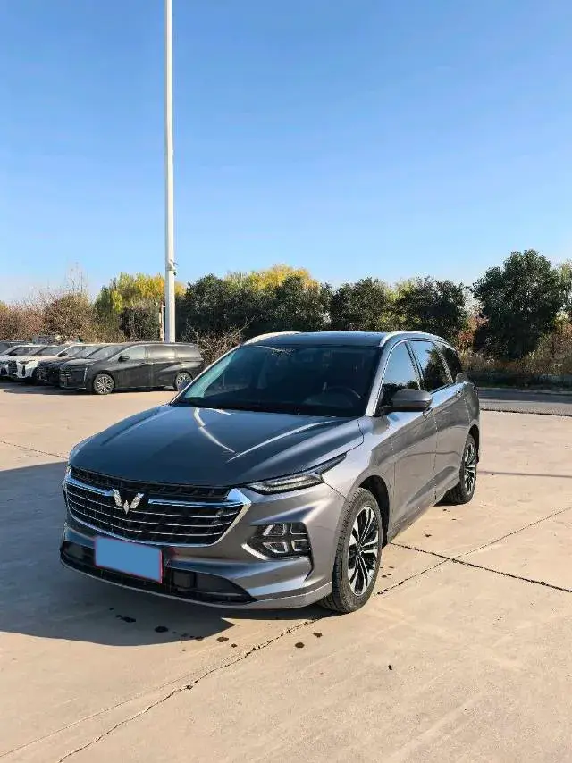 2022 WuLing KaiJie 1.5T 177HP L4 CVT