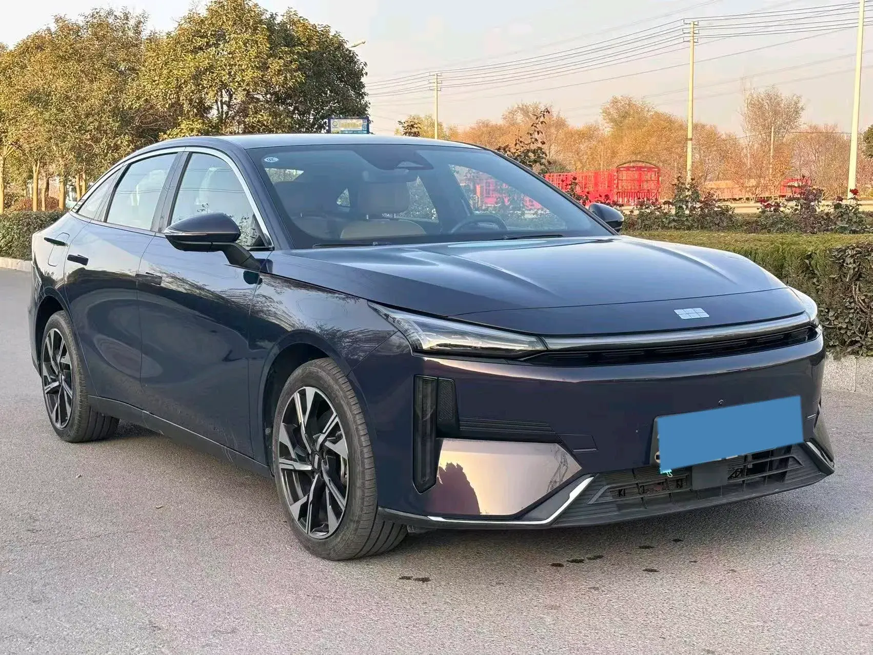 2023 GEELY GALAXY thumbnail 3