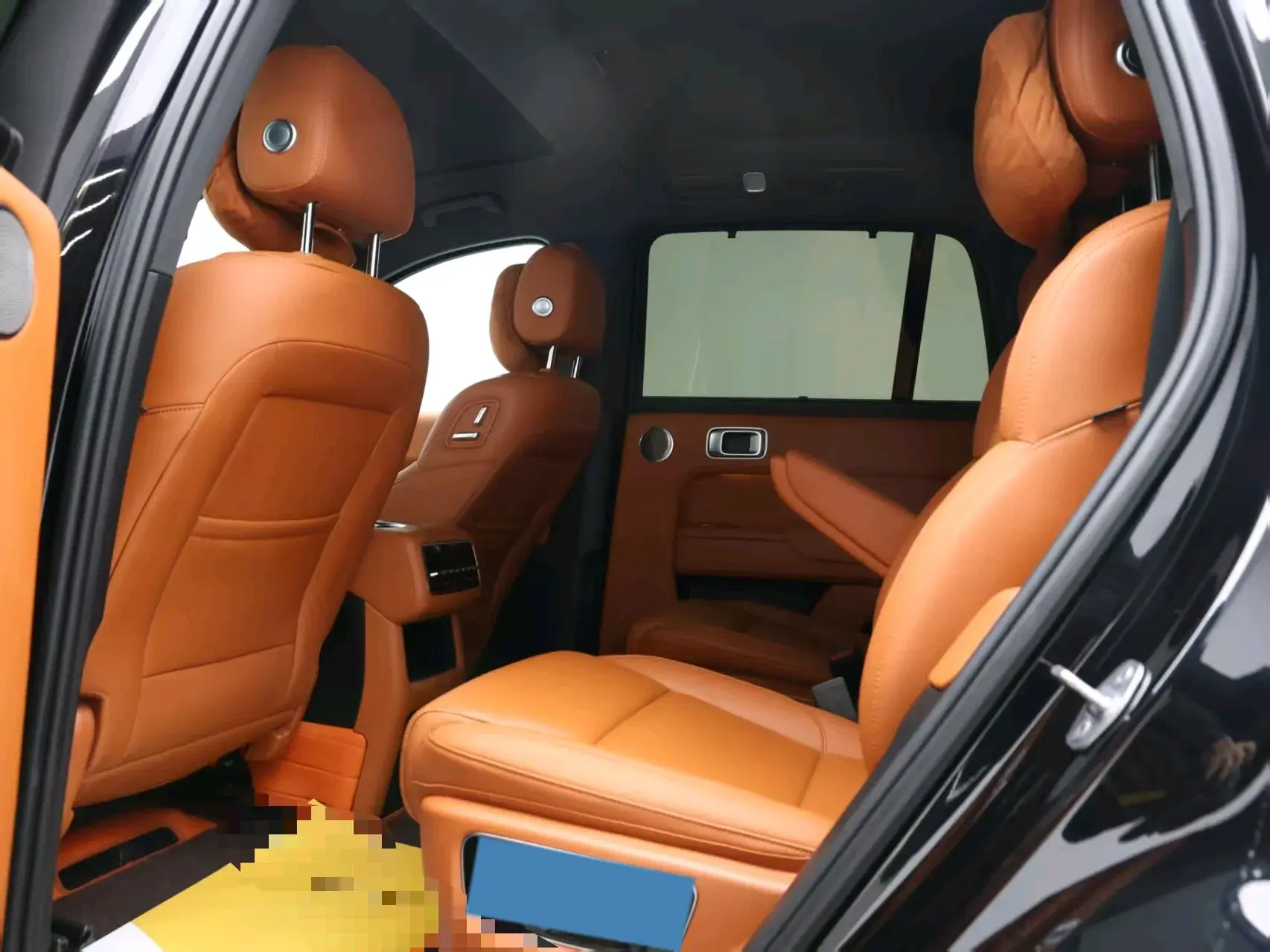 2023 LI L8 thumbnail 4