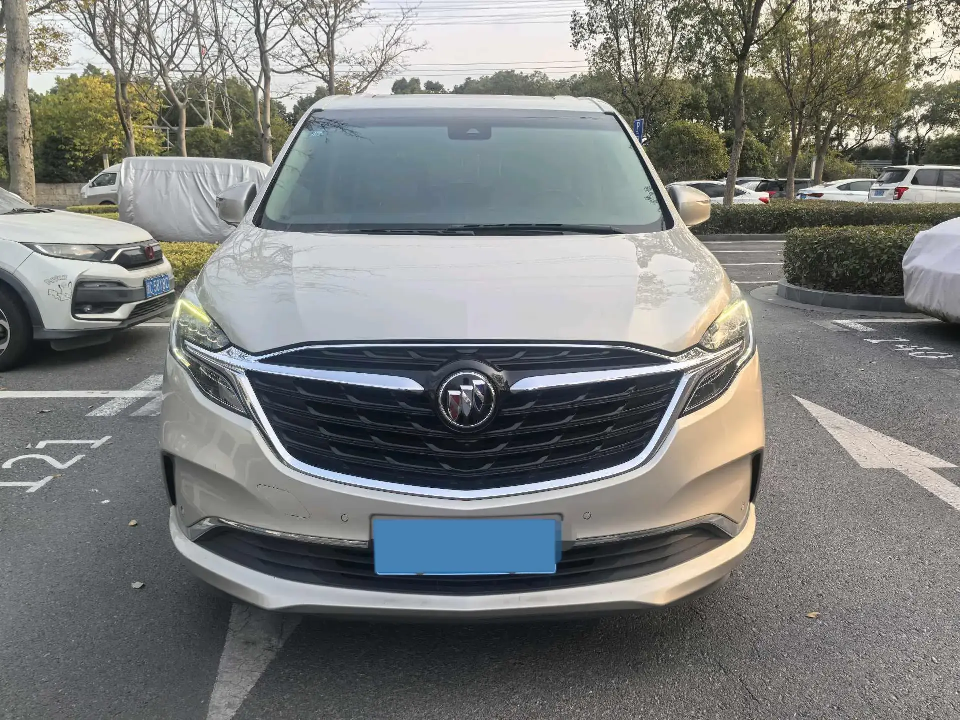 2022 BUICK GL8 thumbnail 3