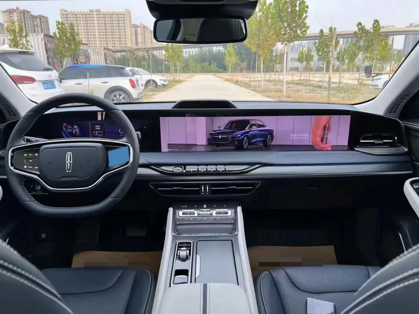 2022 LINCOLN Z thumbnail 4