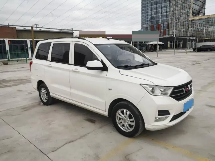 2019 WULING HONGGUANG thumbnail 3