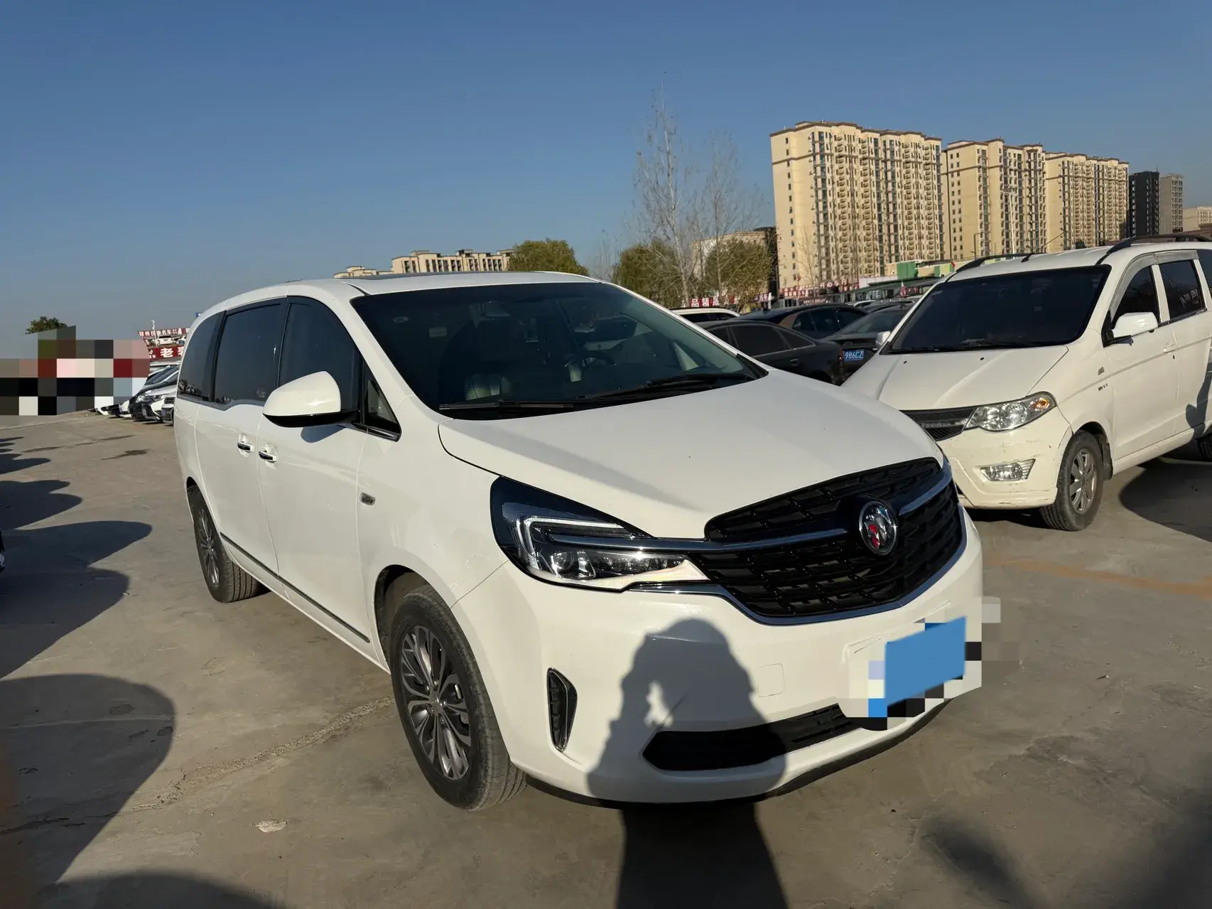 2021 BUICK GL8 thumbnail 3