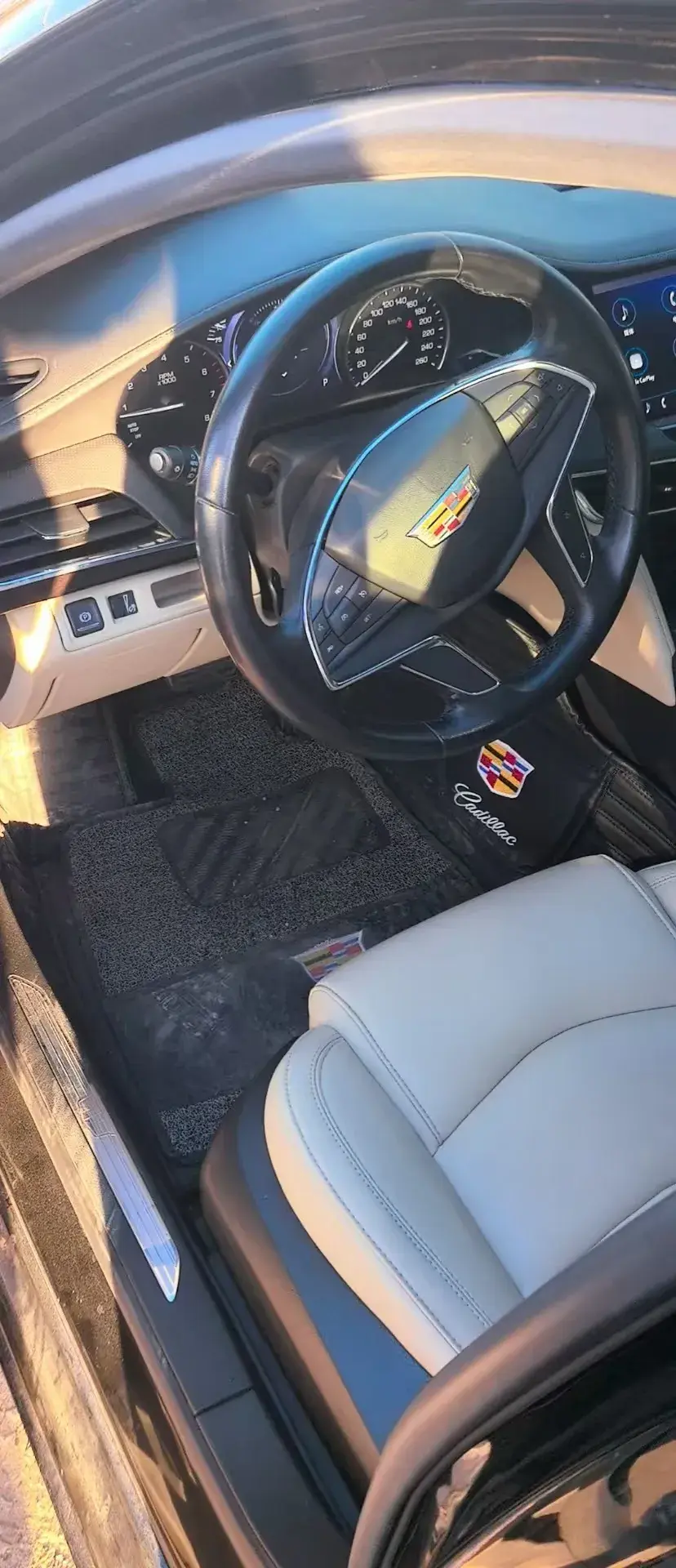 2021 CADILLAC CT6 thumbnail 3