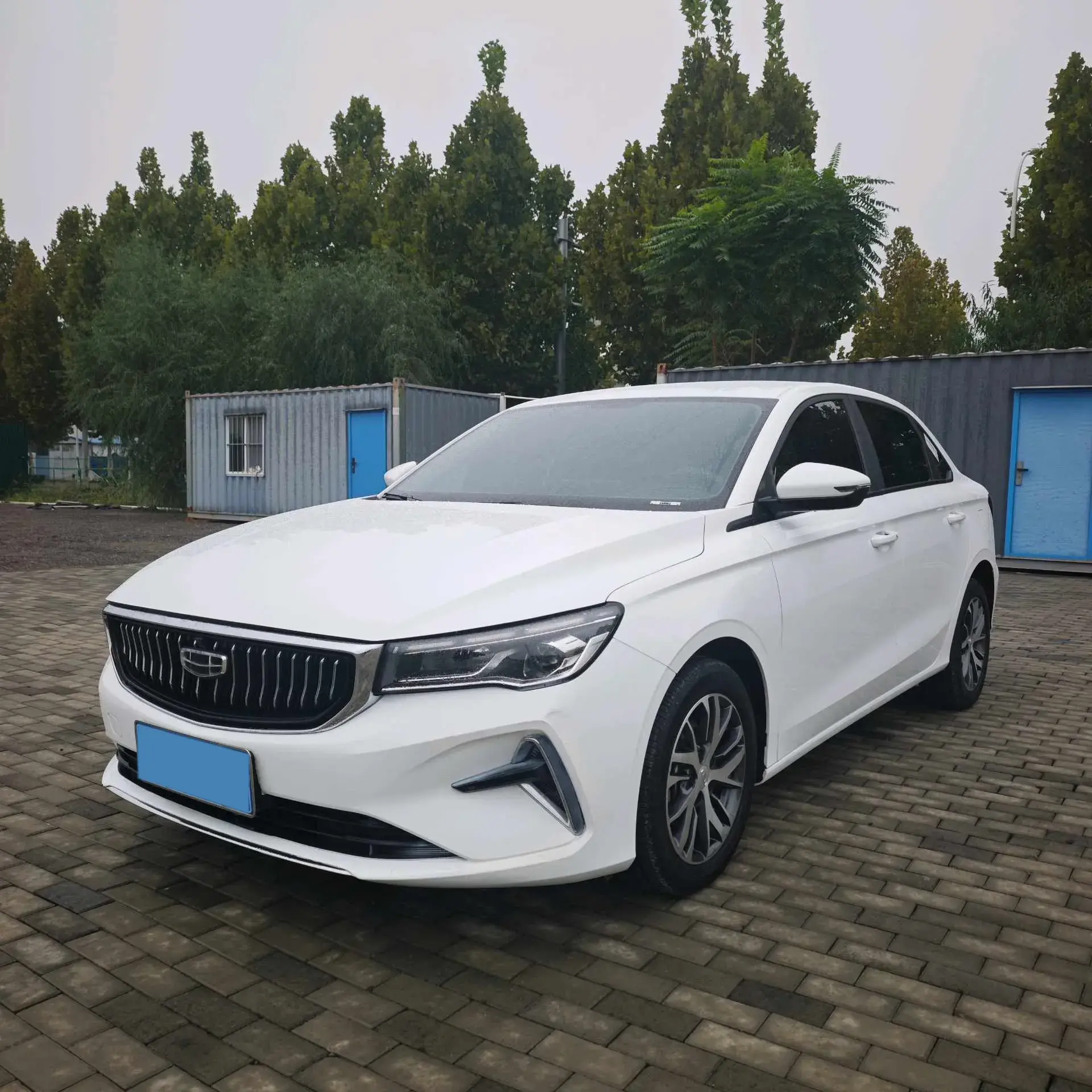 2023 GEELY EMGRAND view 1