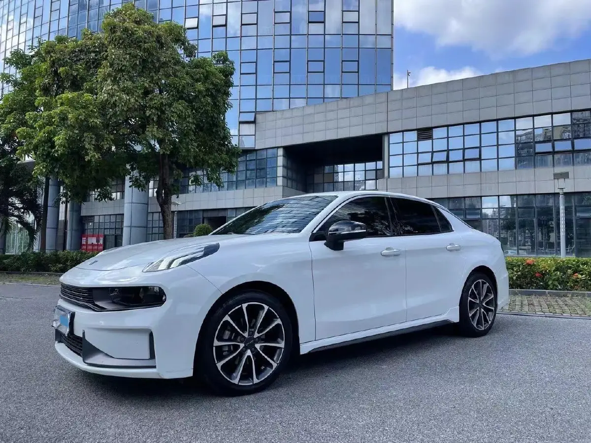 2019 Qoros 5 1.6T 197HP L4 7DCT