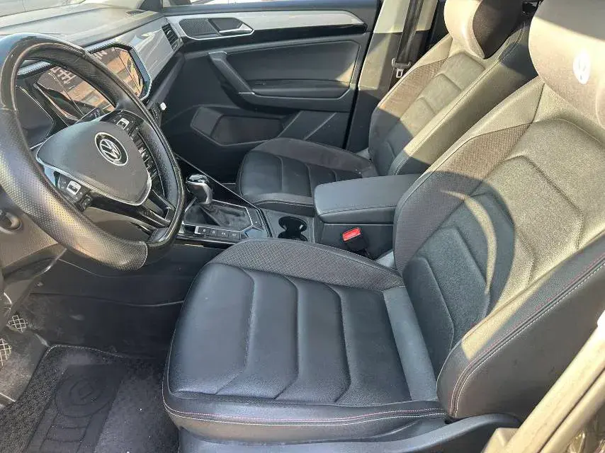 2021 VOLKSWAGEN TAYRON thumbnail 2