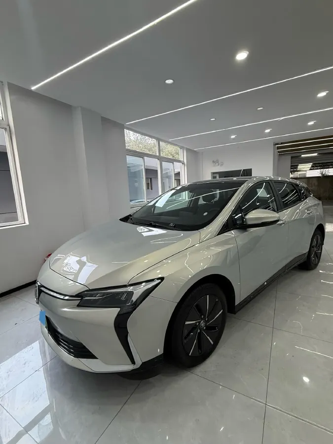 2024 Buick Velite 6 BEV 50.3KWH,autocango,china used car exporter,china ev exporter,chinese used car exporter,chinese used ev exporter