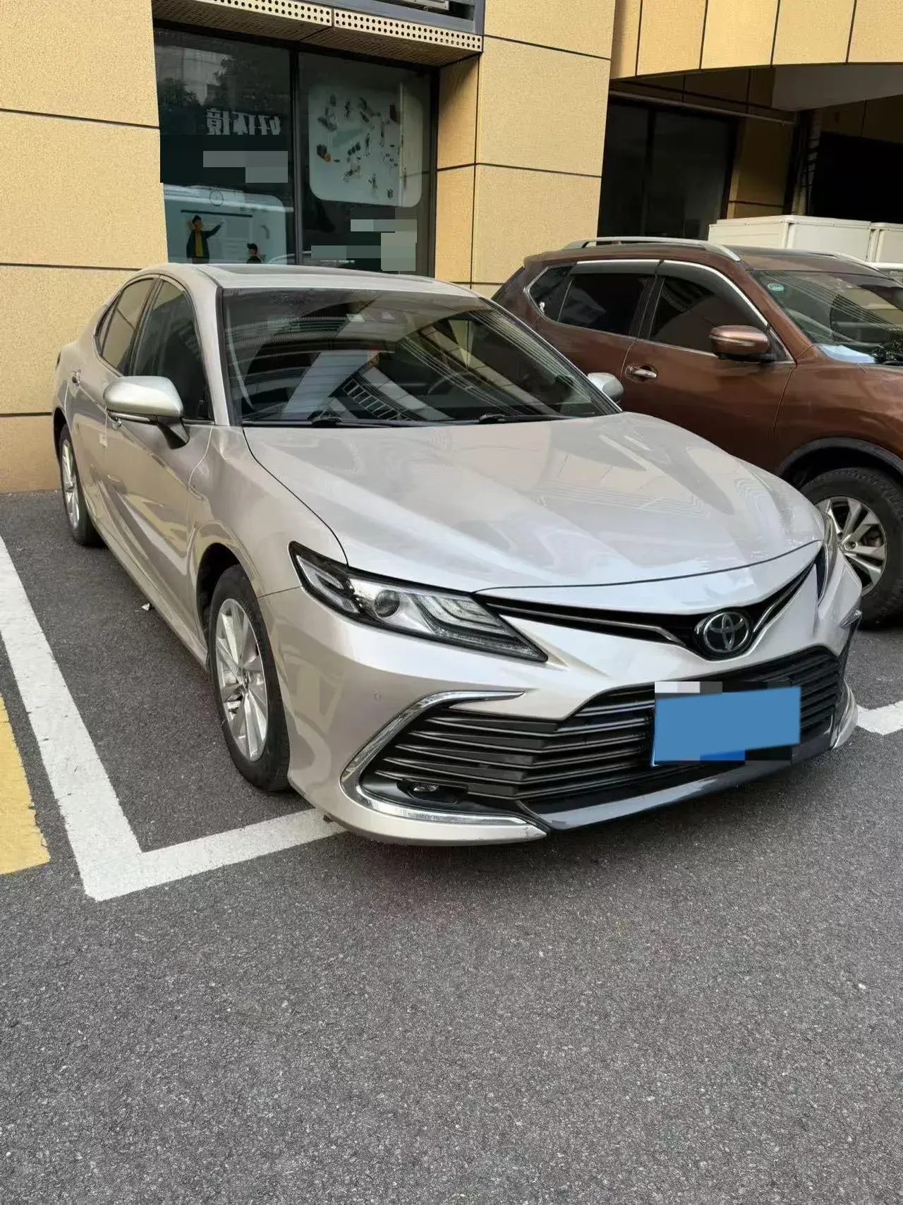 2021 TOYOTA CAMRY thumbnail 3