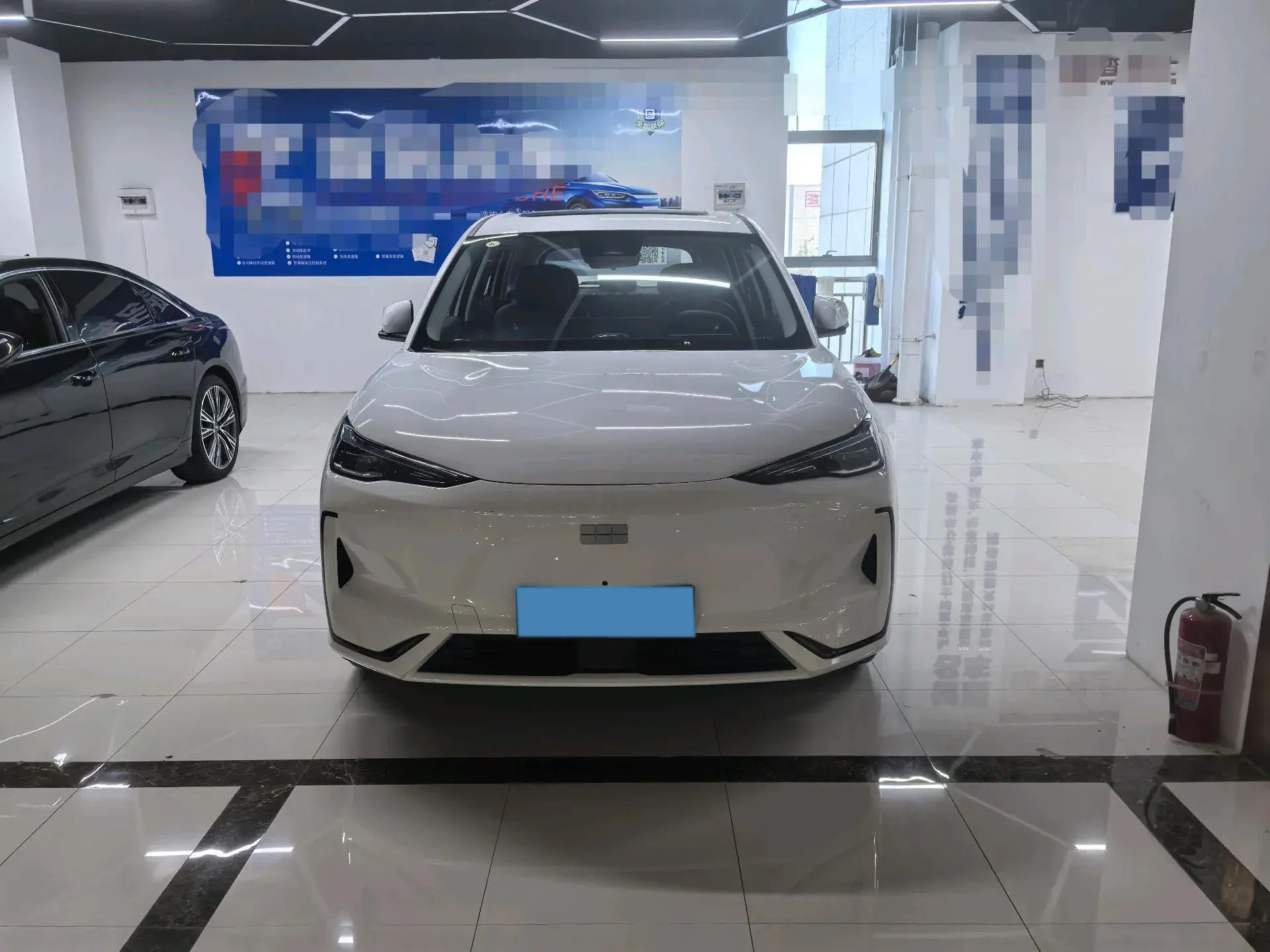 2023 GEELY GALAXY thumbnail 2