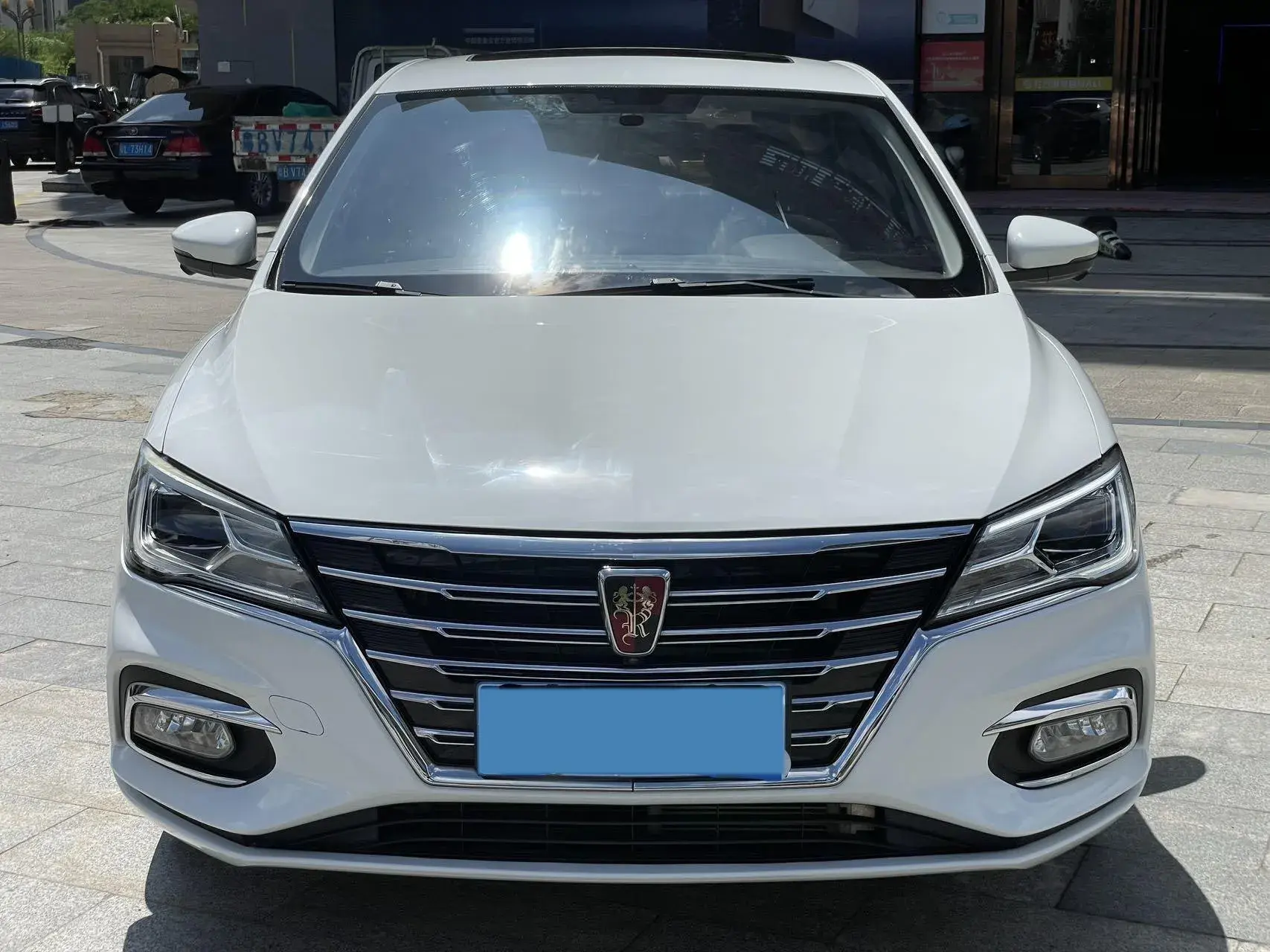 2019 ROEWE I5 thumbnail 3