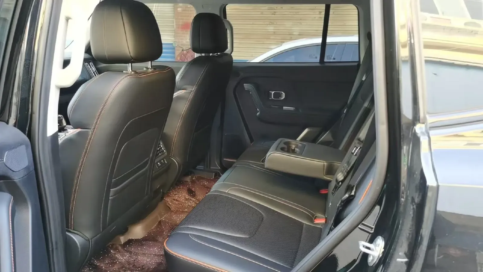 2025 Jetour ShanHai T1 1.5T 156HP L4 1DHT PHEV,autocango,china used car exporter,china ev exporter,chinese used car exporter,chinese used ev exporter