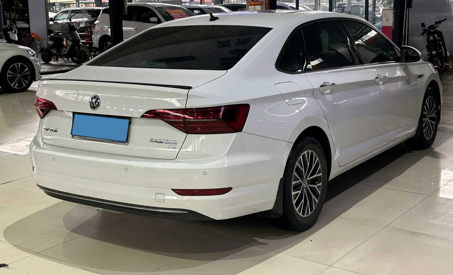 2019 JEEP RENEGADE thumbnail 2