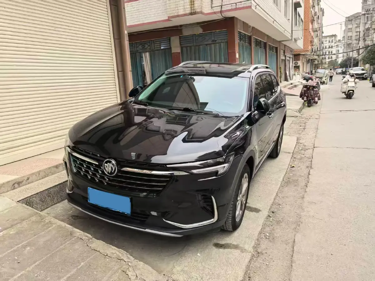 2022 Buick EnvisionPlus 2.0T 237HP L4 9AT