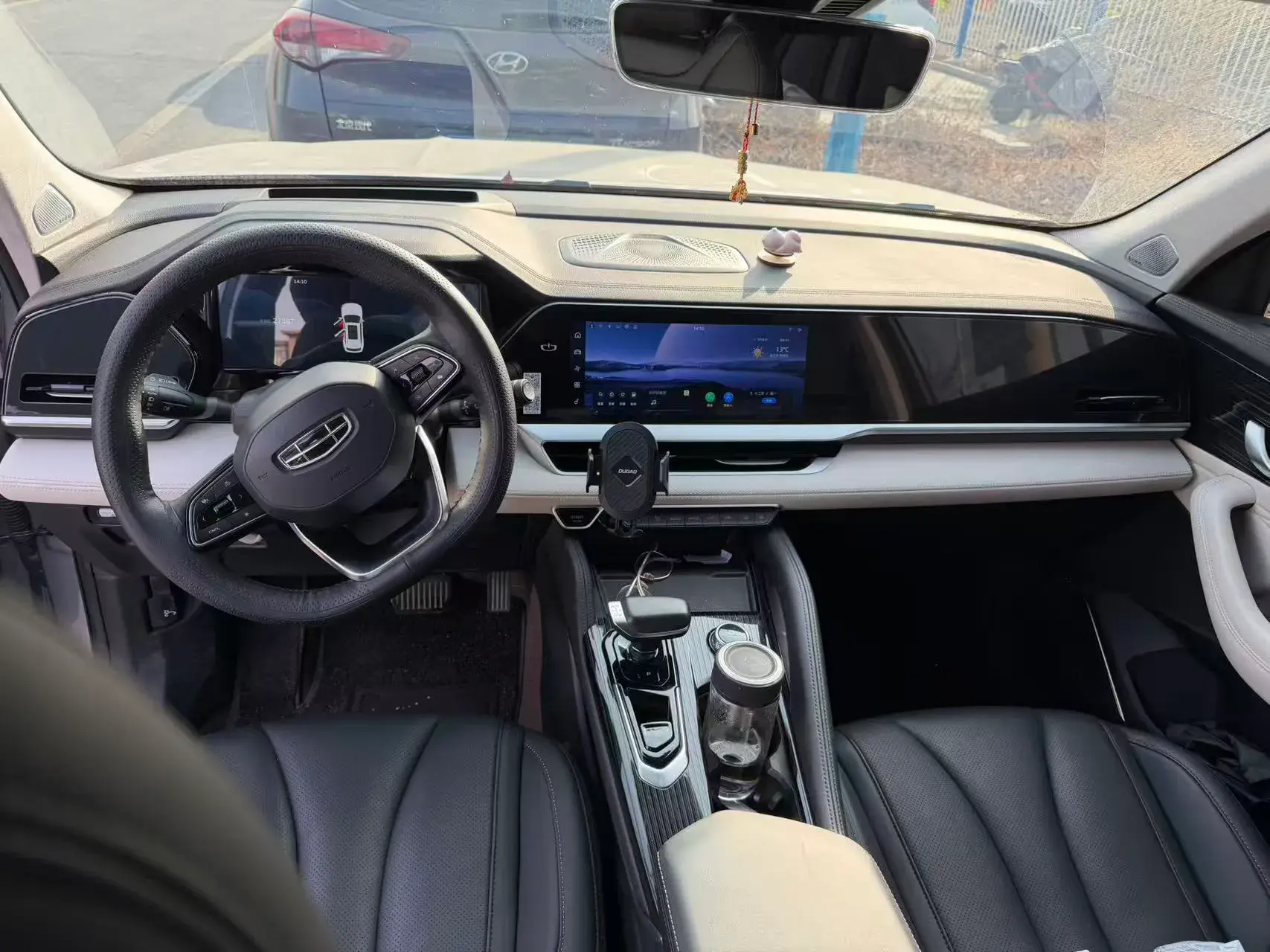 2023 GEELY MONJARO thumbnail 4