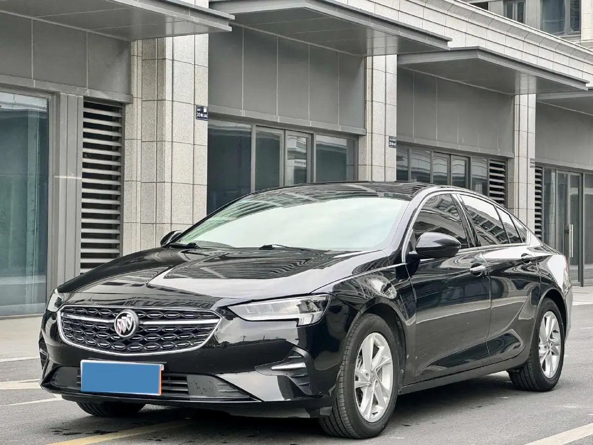 2020 Buick Regal 1.5T 169HP L4 9AT