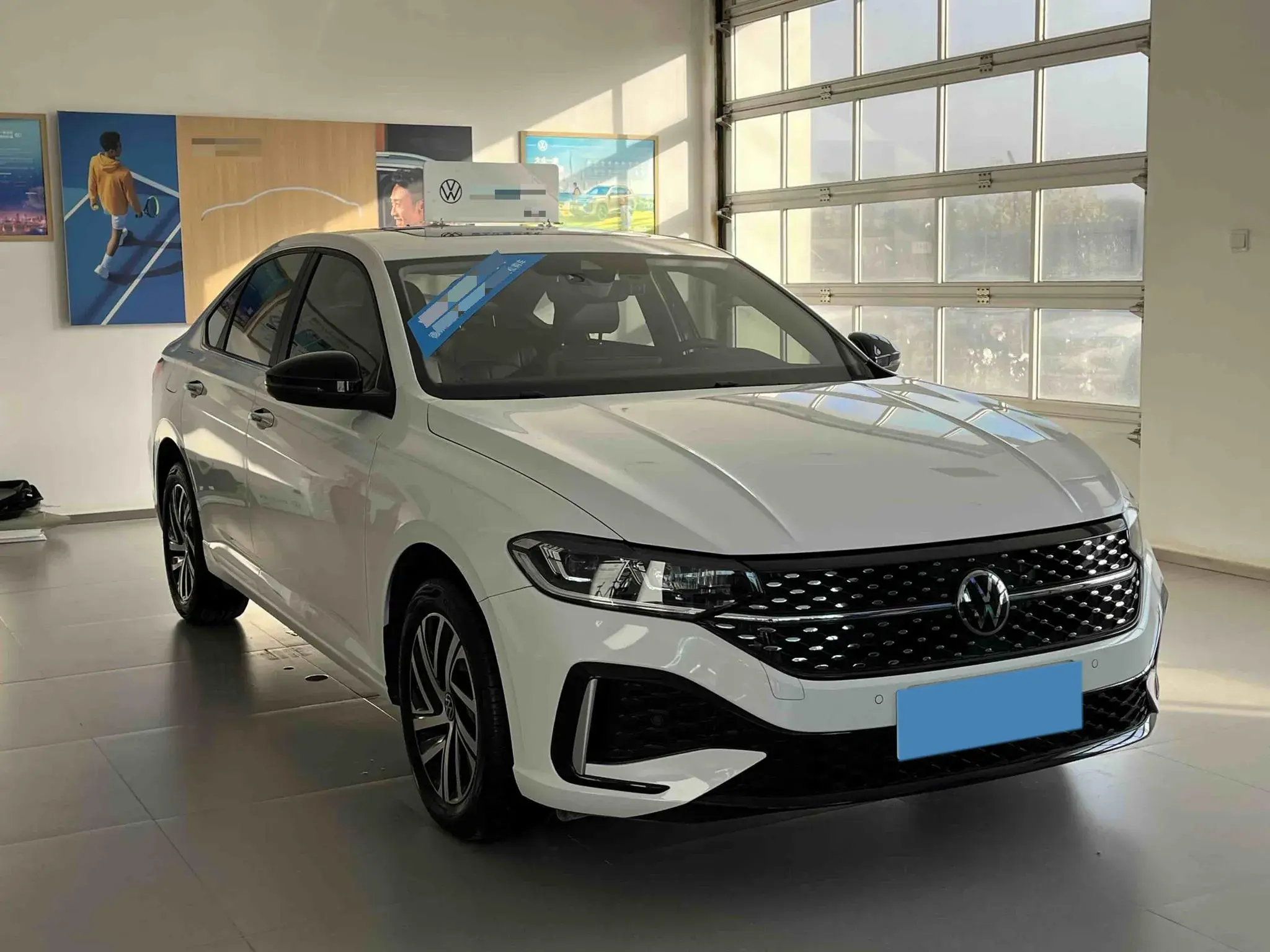 2024 VOLKSWAGEN LAVIDA thumbnail 3