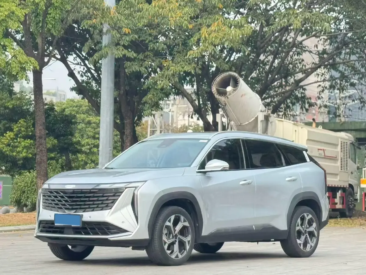 2023 Geely StarRay 1.5T 181HP L4 7DCT