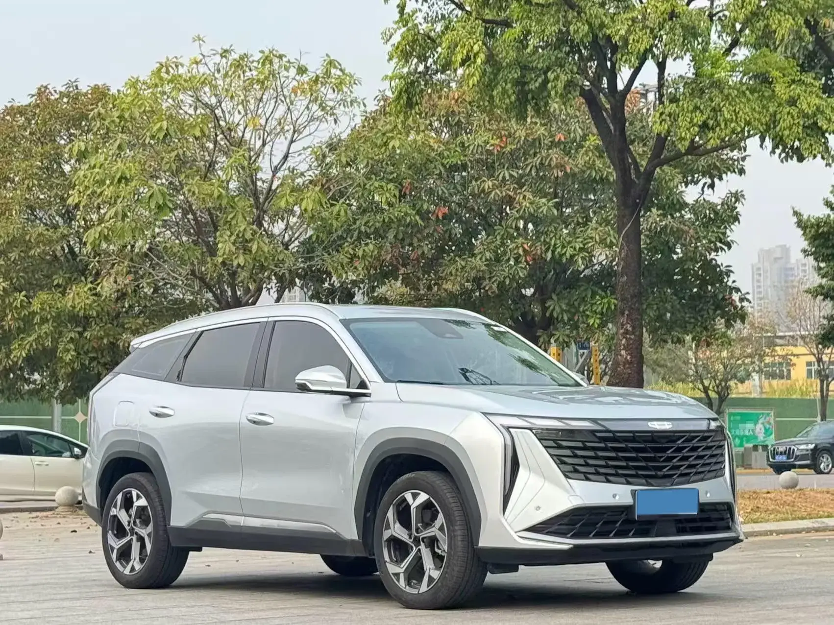2023 GEELY STARRAY thumbnail 3