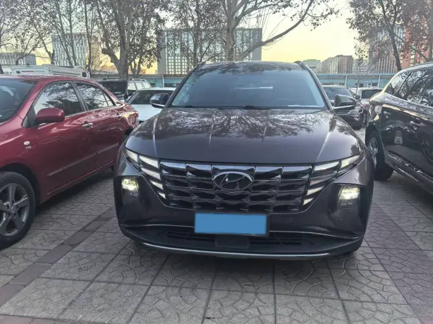 2021 HYUNDAI TUCSON view 1