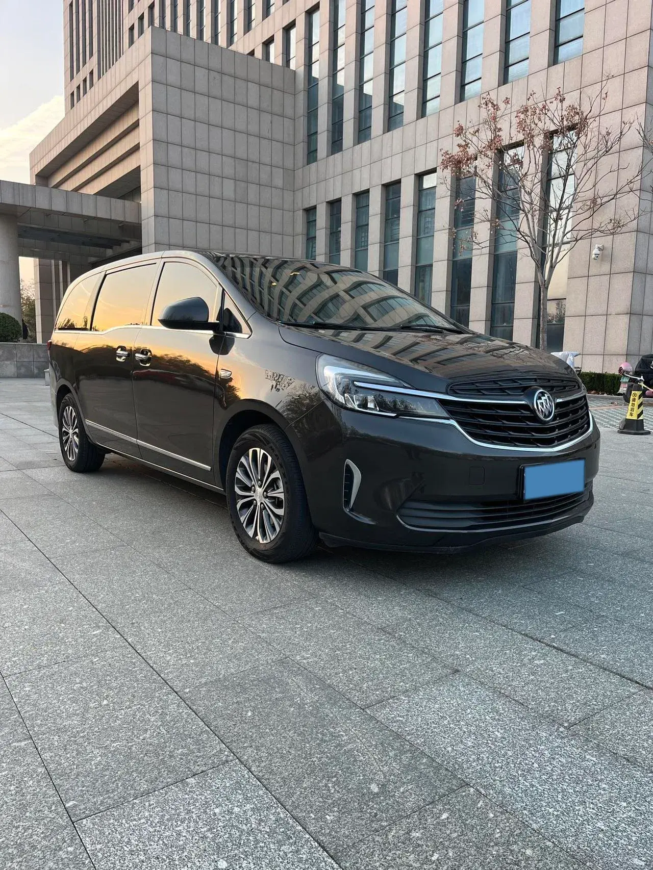 2021 BUICK GL8 thumbnail 3