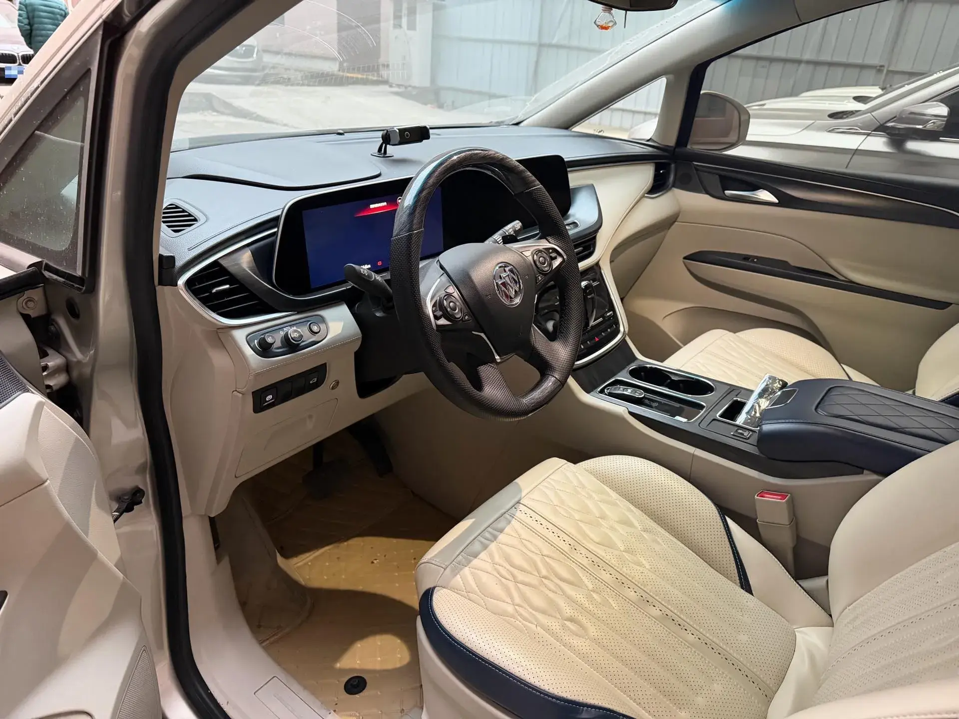 2022 BUICK GL8 thumbnail 2