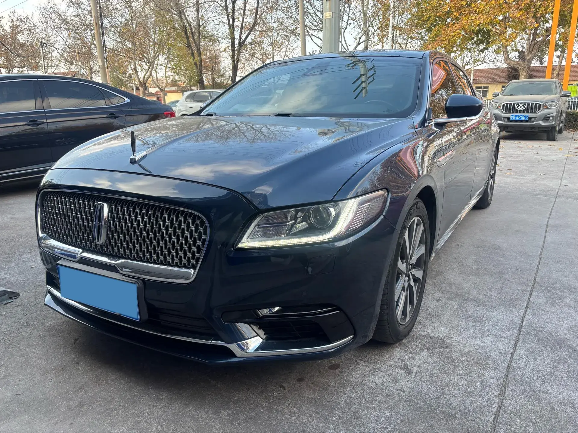 2017 LINCOLN CONTINENTAL view 1