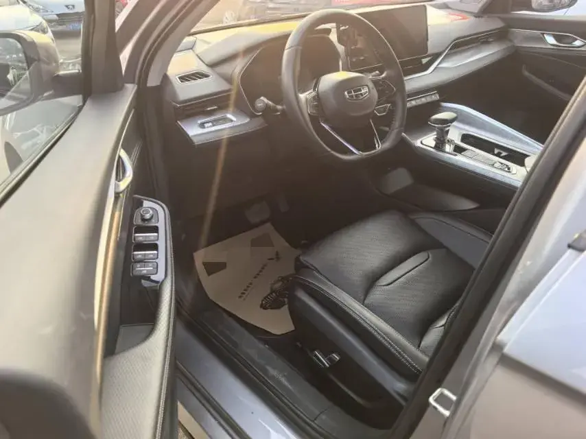 2021 GEELY PREFACE thumbnail 4