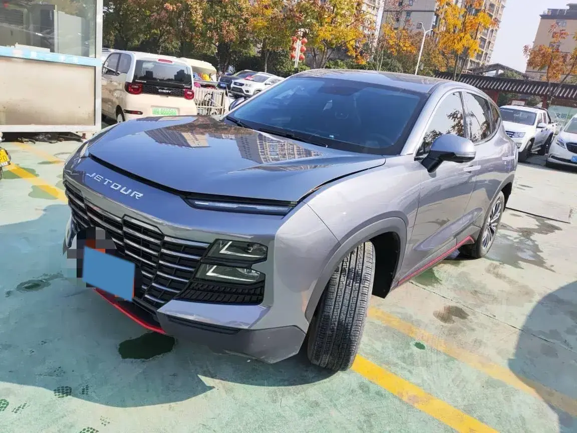 2023 Jetour DASHING 1.5T 156HP L4 6DCT