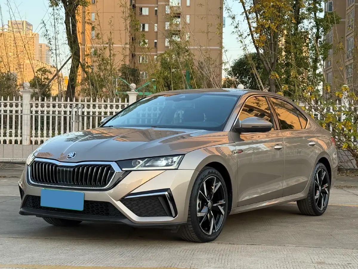 2021 Skoda Octavia 1.4T 150HP L4 7DCT