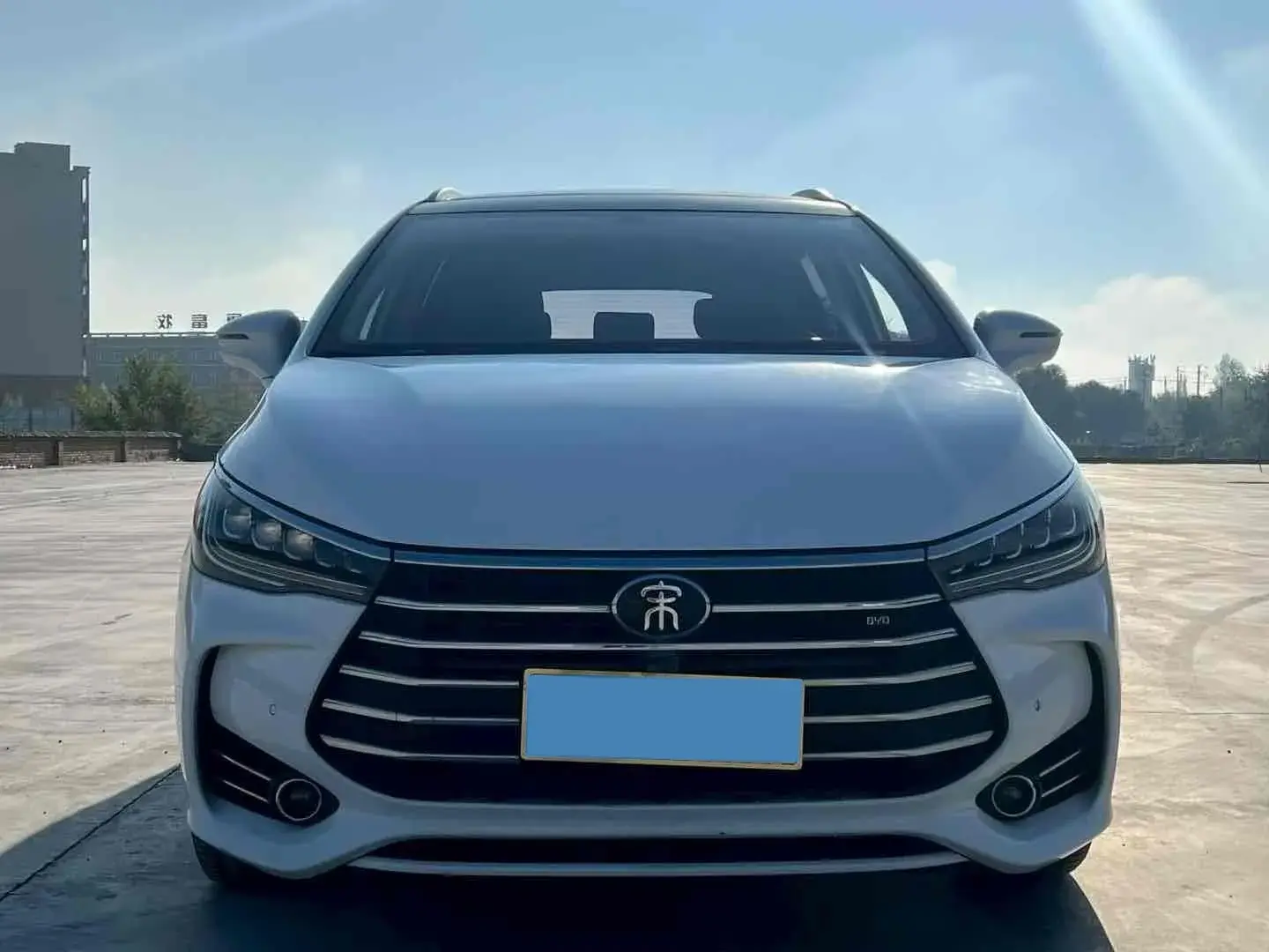 2018 BYD SONG thumbnail 3