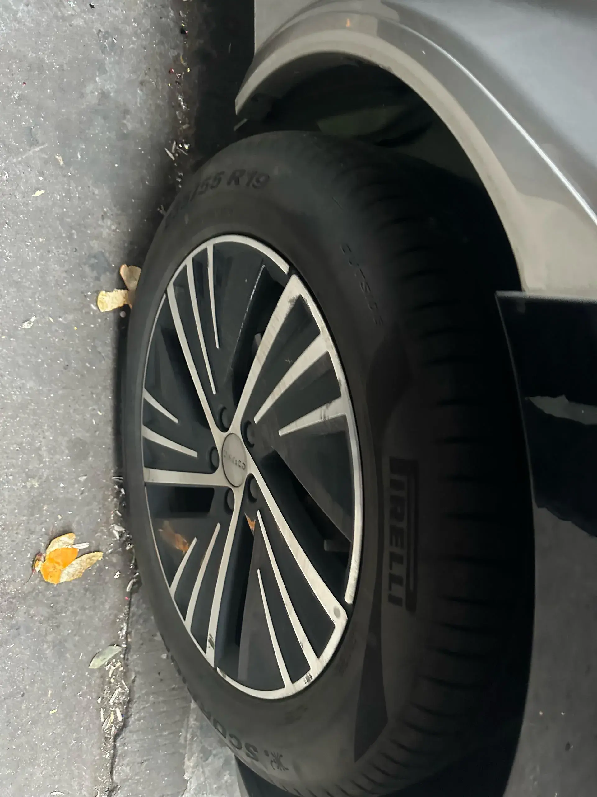 2023 LYNK&CO 08 thumbnail 4